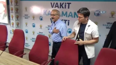 Lütfi Elvan Karaman'da Partisinin Bayramlaşma Programına Katıldı