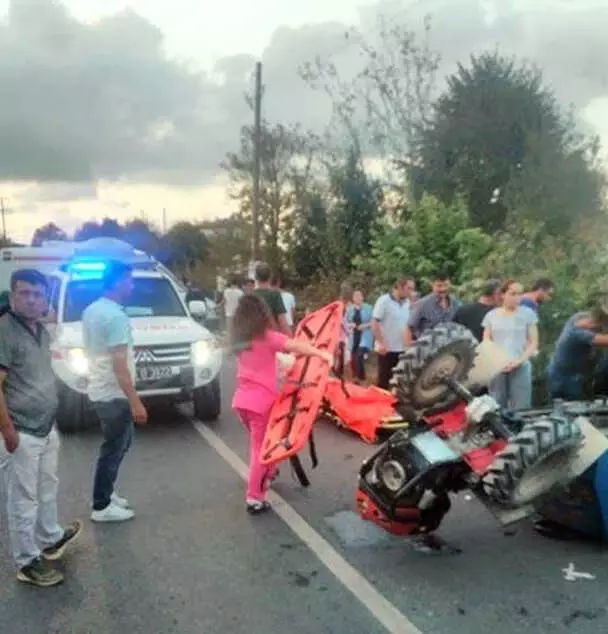 Sakarya'da Pat Pat Kazası: 8 Yaralı