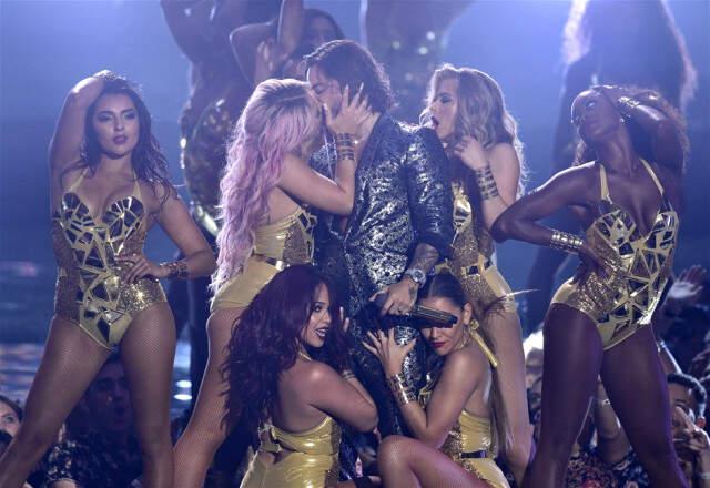 Ünlü İsimler, MTV Video Müzik Ödülleri'ne Damga Vurdu