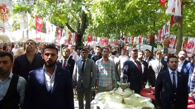 MHP Milletvekili Vahapoğlu: 'Kültürel Bir Savaşın Hedefiyiz' MHP Milletvekili Vahapoğlu: 'Kültürel Bir Savaşın Hedefiyiz'