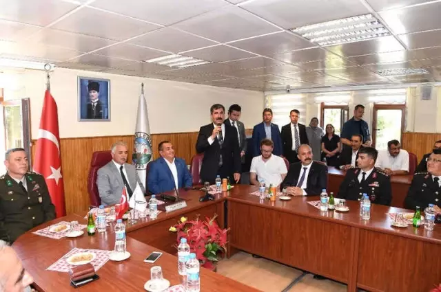Muş'ta Bayramlaşma Töreni Muş'ta Bayramlaşma Töreni