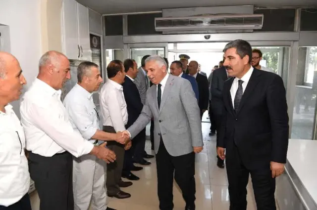 Muş'ta Bayramlaşma Töreni Muş'ta Bayramlaşma Töreni