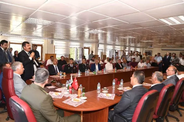 Muş'ta Bayramlaşma Töreni Muş'ta Bayramlaşma Töreni