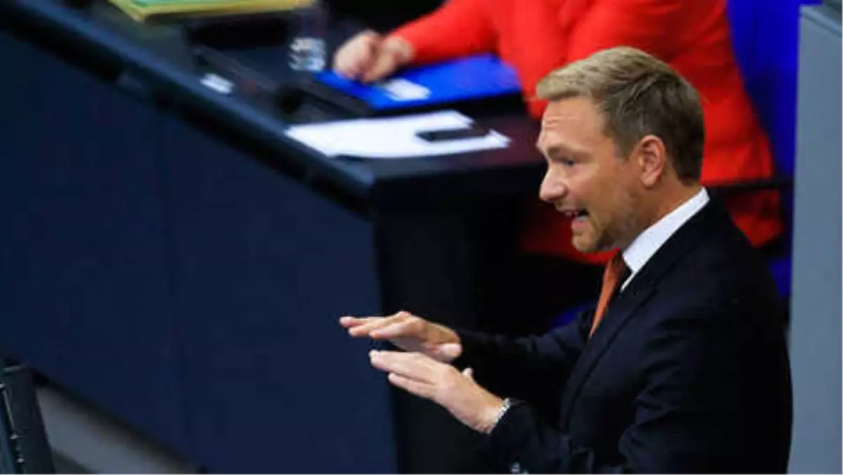 Nerde O Eski Liberaller?