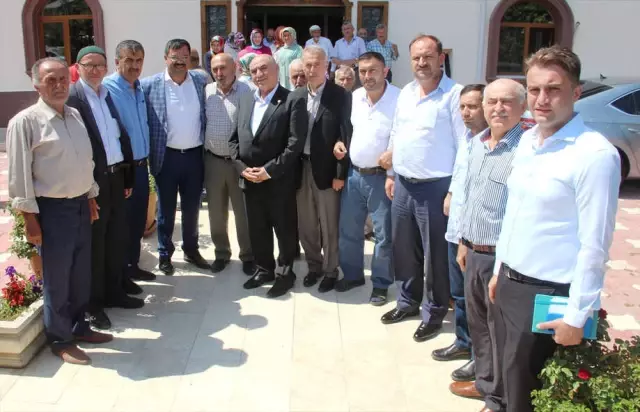 Taşova'da Bayramlaşma Yapıldı Taşova'da Bayramlaşma Yapıldı