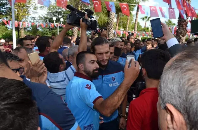 Trabzonspor'da Bayramlaşma Töreni Gerçekleşti Trabzonspor'da Bayramlaşma Töreni Gerçekleşti
