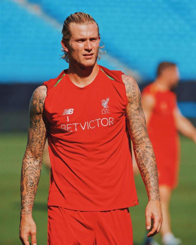 Beşiktaş'ın Yeni Kalecisi Loris Karius, Kıvanç Tatlıtuğ'a Benzerliğiyle Sosyal Medyayı Salladı