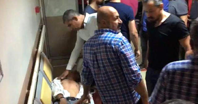 Son Dakika! Siirt'te Yüksek Gerilim Hattı Kabloları Kalabalığın Üzerine Düştü: Çok Sayıda Yaralı Var