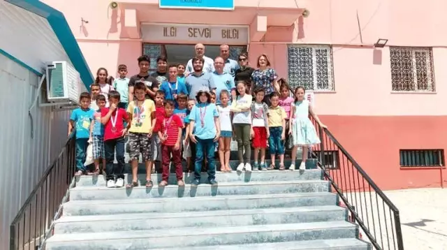 30 Ağustos Zafer Bayramı Satranç Turnuvası Düzenlendi 30 Ağustos Zafer Bayramı Satranç Turnuvası Düzenlendi