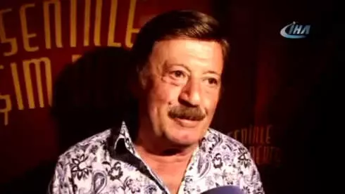 Yeni Albümünün İsmini Ailesiyle Koyacak