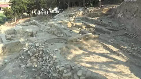 Yumuktepe Höyüğü'ndeki Sezon Kazıları Başladı Yumuktepe Höyüğü'ndeki Sezon Kazıları Başladı