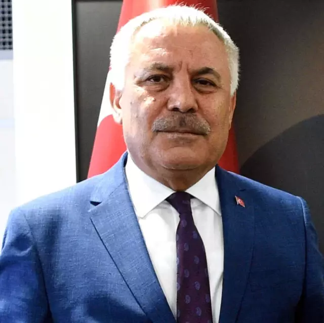 Manisa'da 148 Bin Dekar Arazi Modern Sulamayla Tanışacak Manisa'da 148 Bin Dekar Arazi Modern Sulamayla Tanışacak