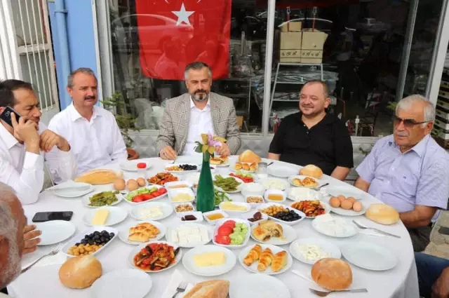 Başkan Kılıç, Sanayi Esnafının Problemlerini Dinledi Başkan Kılıç, Sanayi Esnafının Problemlerini Dinledi