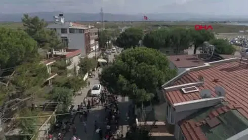 Balıkesir Zeytinli Rock Festivali Başladı Balıkesir Zeytinli Rock Festivali Başladı