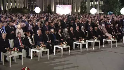 Cumhurbaşkanı Erdoğan: Ezcümle, Her Alanda Sahadayız. Sahada Olmaya Devam Edeceğiz