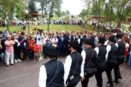 Trabzon'da 130 Çeşit Bitkinin Olduğu Botanik Park Açıldı Trabzon'da 130 Çeşit Bitkinin Olduğu Botanik Park Açıldı