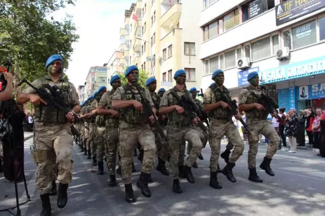 Trabzon'da 30 Ağustos Zafer Bayramı Kutlamaları Trabzon'da 30 Ağustos Zafer Bayramı Kutlamaları