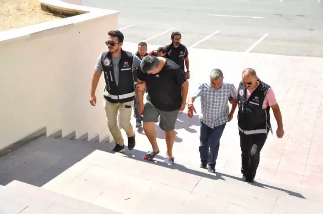 İnsan Kaçakçıları Suç Üstü Yakalandı