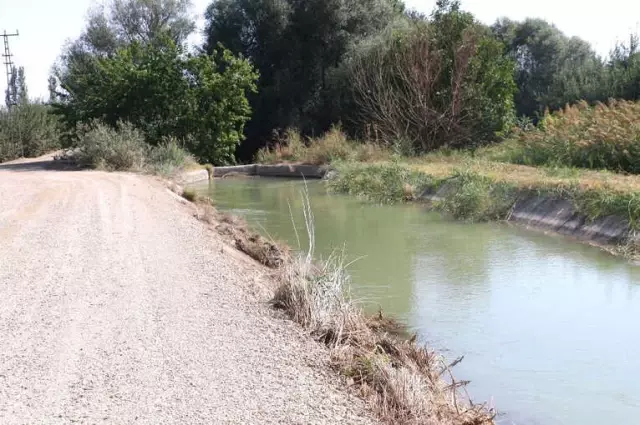 Yahyalı'da Çiftçiler Asfalt Yola Kavuşuyor