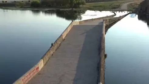 Selçuklu Dönemine Ait 'Çeşnigir Köprüsü' Asırlardır Ayakta Duruyor Selçuklu Dönemine Ait 'Çeşnigir Köprüsü' Asırlardır Ayakta Duruyor