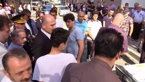 Bakan Soylu'dan Şehidin Ailesine Taziye Ziyareti - İstanbul