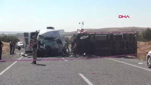 Gaziantep'te Kaza 7 Ölü Hd Gaziantep'te Kaza 7 Ölü Hd