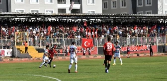 Van Büyükşehir Belediyespor - Karşıyaka: 0-0