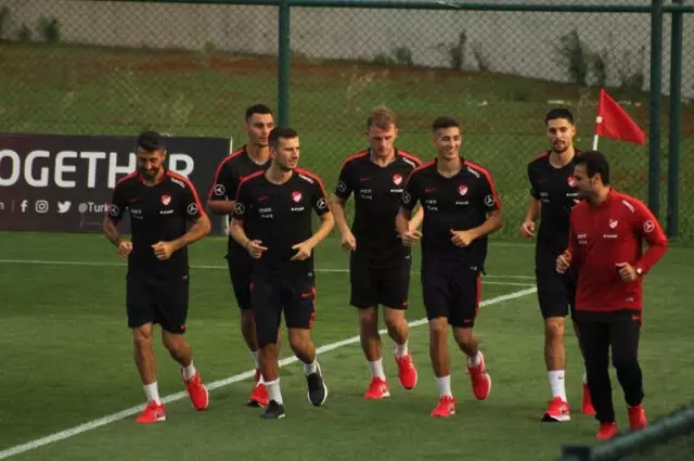 A Milli Takım Hazırlıklarına Başladı