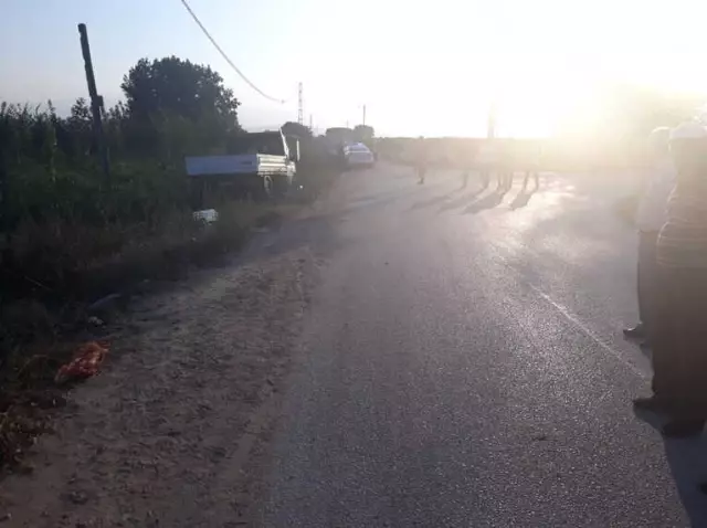 Bursa'da Kamyonet ile Motosiklet Çarpıştı: 1 Ölü Bursa'da Kamyonet ile Motosiklet Çarpıştı: 1 Ölü