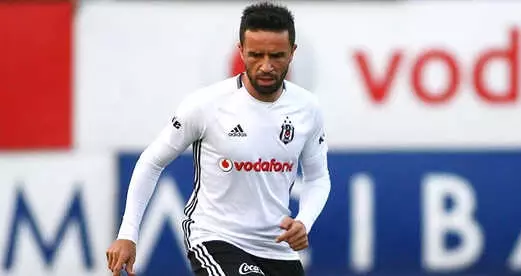 Gökhan Gönül, A Milli Takım Aday Kadrosundan Çıkarıldı