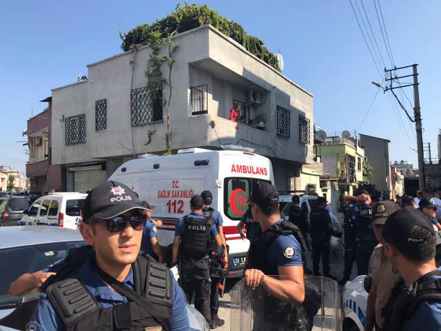 Mersin'de Müstakil Bir Evde 5 Kişinin Cesedi Bulundu