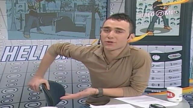 DJ'lik Yaptığı Görüntüleri Ortaya Çıkan Seçkin Özdemir, Ses Mikserinin Başında Poz Verdi