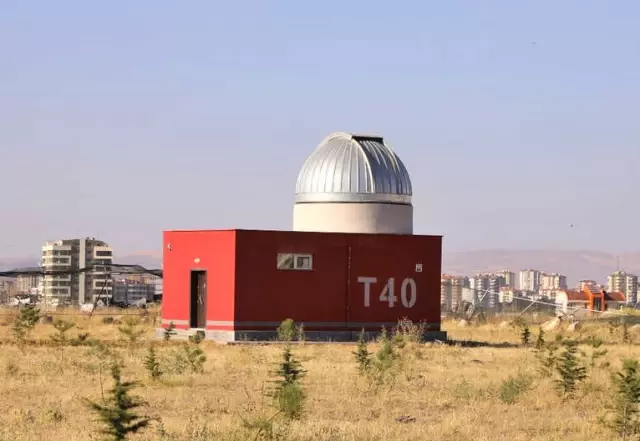 Erü'ye 2 Yeni Optik Teleskop
