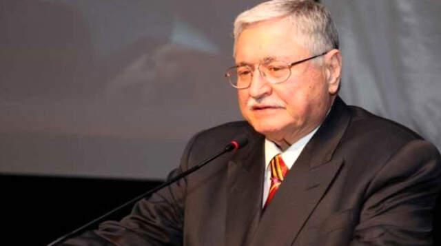 Önüne Geleni Öpmesiyle Tanınan Genel Başkanın Videosu Tekrar Gün Yüzüne Çıktı