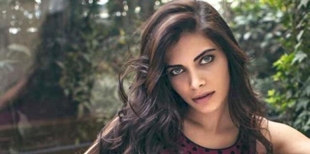 Ünlü oyuncu Ceren Hindistan'dan, Nefes Kesen Paylaşım