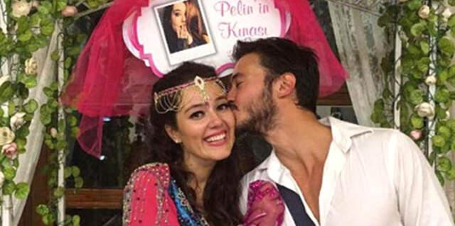 Anıl Altan ve Pelin Akil Çiftinden Aşk Dolu Paylaşım