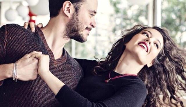 Anıl Altan ve Pelin Akil Çiftinden Aşk Dolu Paylaşım