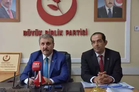 BBP Lideri Destici: Türkiye, Yeni Göç Dalgasıyla Karşı Karşıya Kalabilir BBP Lideri Destici: Türkiye, Yeni Göç Dalgasıyla Karşı Karşıya Kalabilir