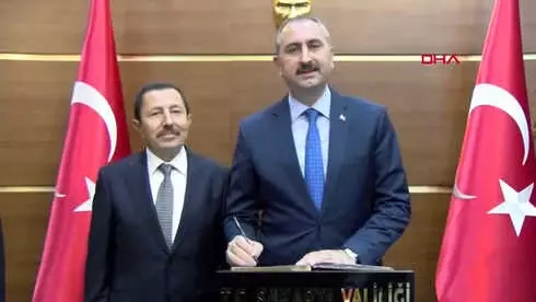 Sakarya Bakan Gül, Bölge Adliye Mahkemesi Açılışı İçin Sakarya'da Sakarya Bakan Gül, Bölge Adliye Mahkemesi Açılışı İçin Sakarya'da