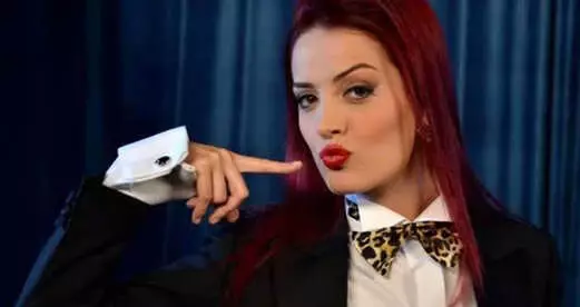 Ünlü Oyuncu İrem Sak, Düzgün Fiziğiyle Göz Kamaştırdı! Ünlü Oyuncu İrem Sak, Düzgün Fiziğiyle Göz Kamaştırdı!