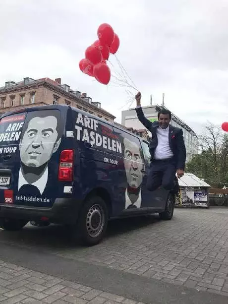 Bavyera'yı Seçim Heyecanı Sardı Bavyera'yı Seçim Heyecanı Sardı