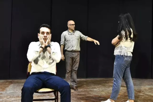 Kent Tiyatrosu Yeni Sezona Damga Vuracak Kent Tiyatrosu Yeni Sezona Damga Vuracak
