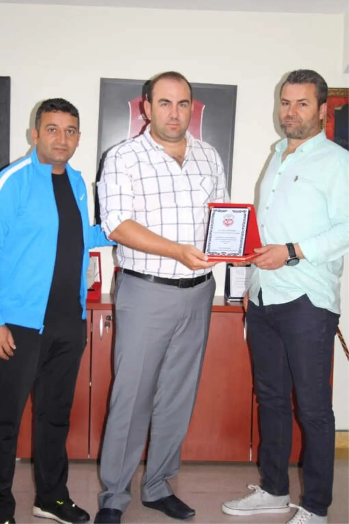 Özel Anadolu Hastanesi, Kastamonuspor'a Sponsor Oldu