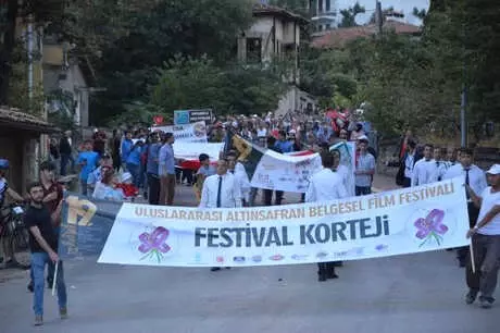 Uluslararası Altın Safran Belgesel Film Festivali Başladı