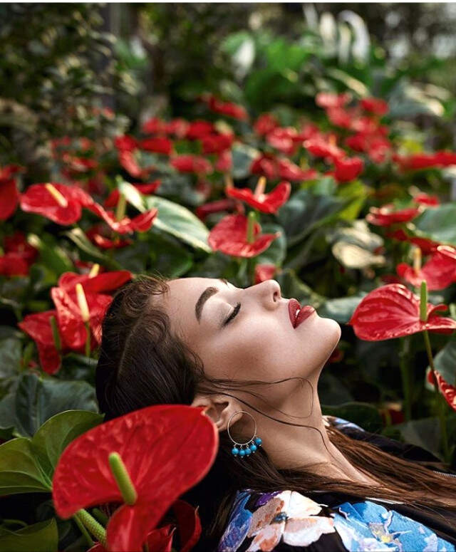 Victoria Secret Seçmelerine Çağrılan Dilan Çiçek Deniz, İmaj Değiştirdi