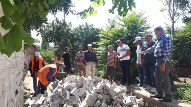 Başkan Ertürk Üst Yapı Çalışmalarını Yerinde İnceledi