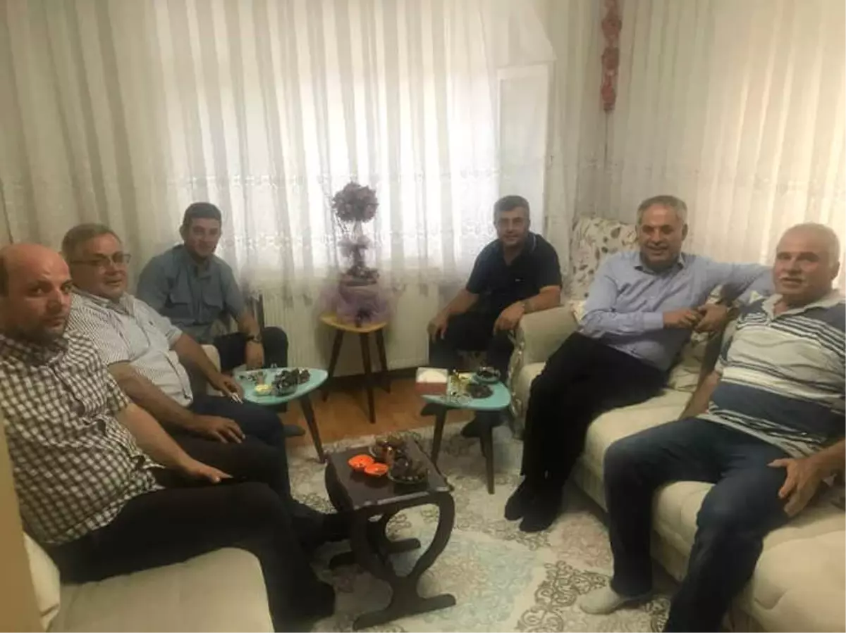 Başkan Yaman'dan Hacdan Gelen Vatandaşlara Ziyaret