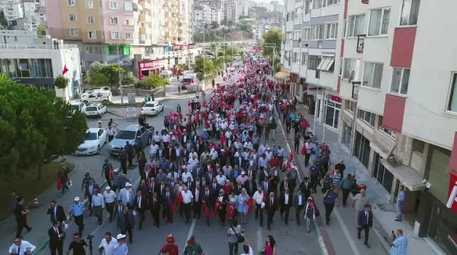 Bursa'da Uluslararası Zeytin Festivali Coşkusu Bursa'da Uluslararası Zeytin Festivali Coşkusu