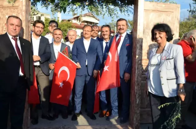 Gemlik'te Zeytini Festivali Coşkusu Gemlik'te Zeytini Festivali Coşkusu