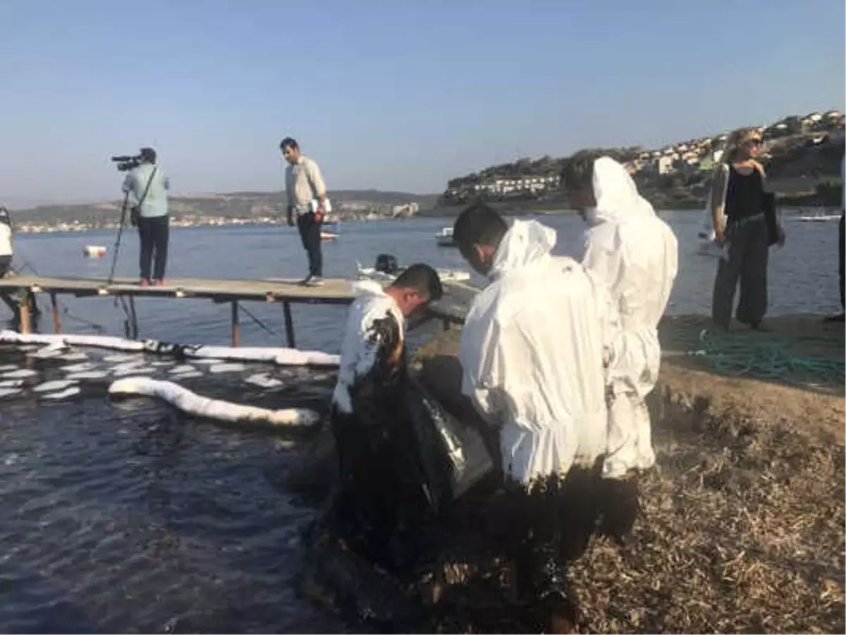 İzmir'de Petrol Sızdıran Gemiye 1 Milyon 644 Bin TL Ceza Kesildi